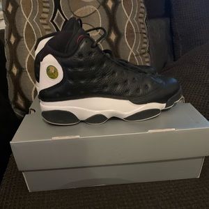 Air Jordan 13 black and white shoes size 10 1/2 men